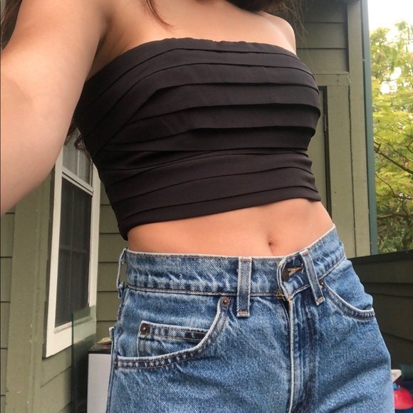 Silence + Noise Black Tiered Crop Top Tube Top NWT size 0 - Picture 3 of 10